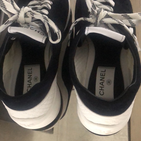 RARE CHANEL SNEAKERS 💎💎 with box - Picture 6 of 10